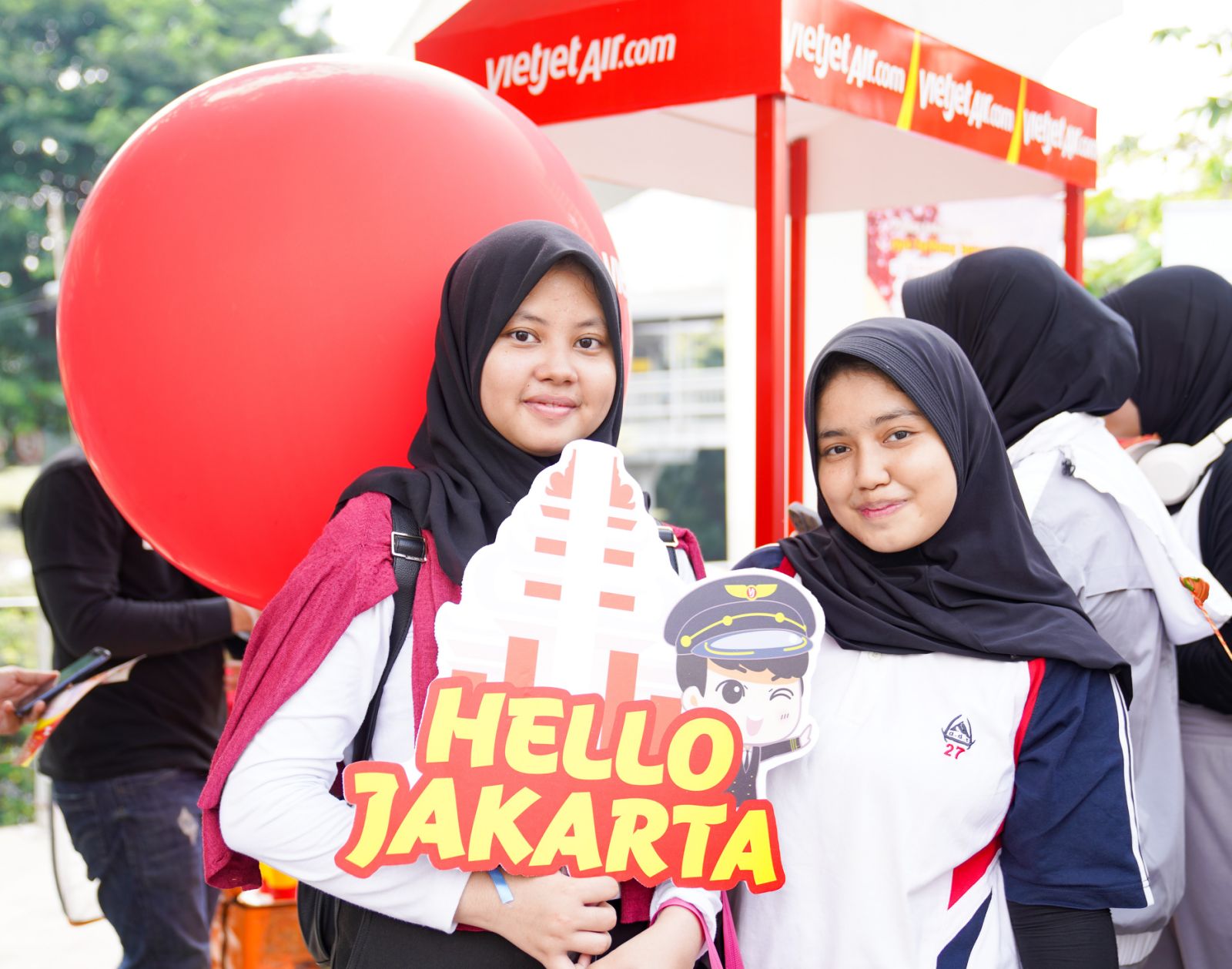 Mở loạt đường bay mới, Vietjet tung triệu v&eacute; 0 đồng - Ảnh 2.