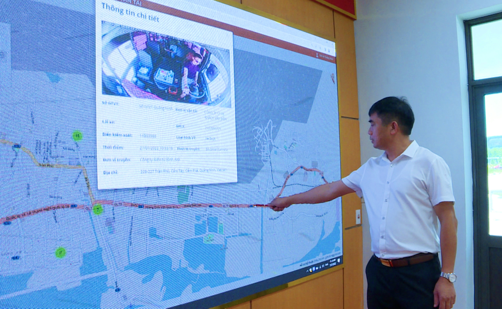 Chặn xe kịnh doanh vận tải vi phạm, k&eacute;o giảm tai nạn giao th&ocirc;ng ở Quảng Ninh - Ảnh 2.