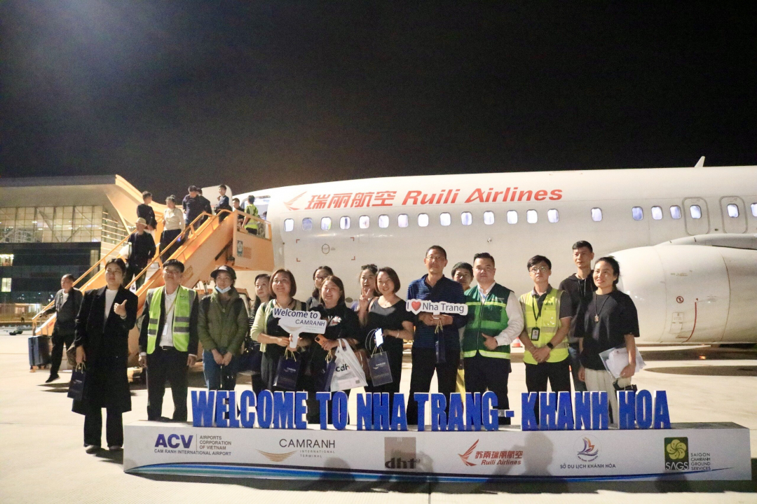 Th&ecirc;m một đường bay được mở từ Trung Quốc đến Kh&aacute;nh H&ograve;a - Ảnh 1.