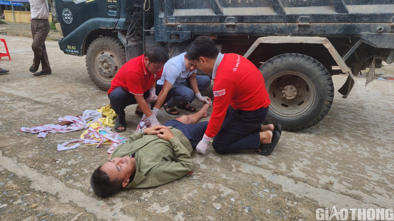 Phát triển mô hình Điểm Sơ cấp cứu trên dọc tuyến quốc lộ ở Nghệ An - Ảnh 1. Phát triển mô hình Điểm Sơ cấp cứu trên dọc tuyến quốc lộ ở Nghệ An - Ảnh 1.