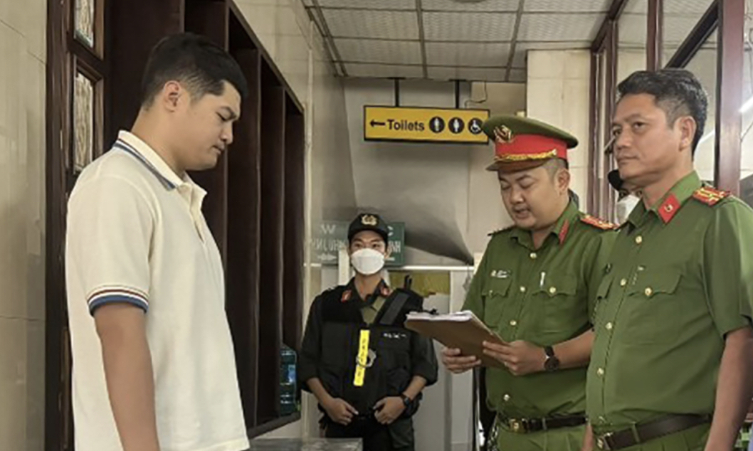 Bắt Ph&oacute; gi&aacute;m đốc C&ocirc;ng ty Th&agrave;nh Bưởi - Ảnh 1.