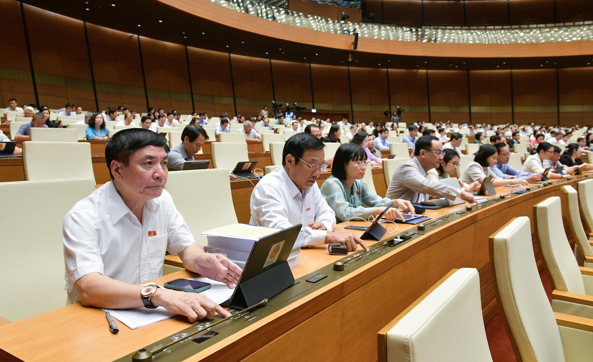 Quốc hội y&ecirc;u cầu r&agrave; so&aacute;t tiền b&ugrave; gi&aacute; cho Lọc ho&aacute; dầu Nghi Sơn - Ảnh 1.