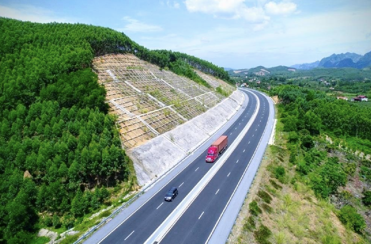 ĐBQH: Cần cơ chế để tr&aacute;nh những ti&ecirc;u cực như nh&agrave; xe Th&agrave;nh Bưởi  - Ảnh 3.