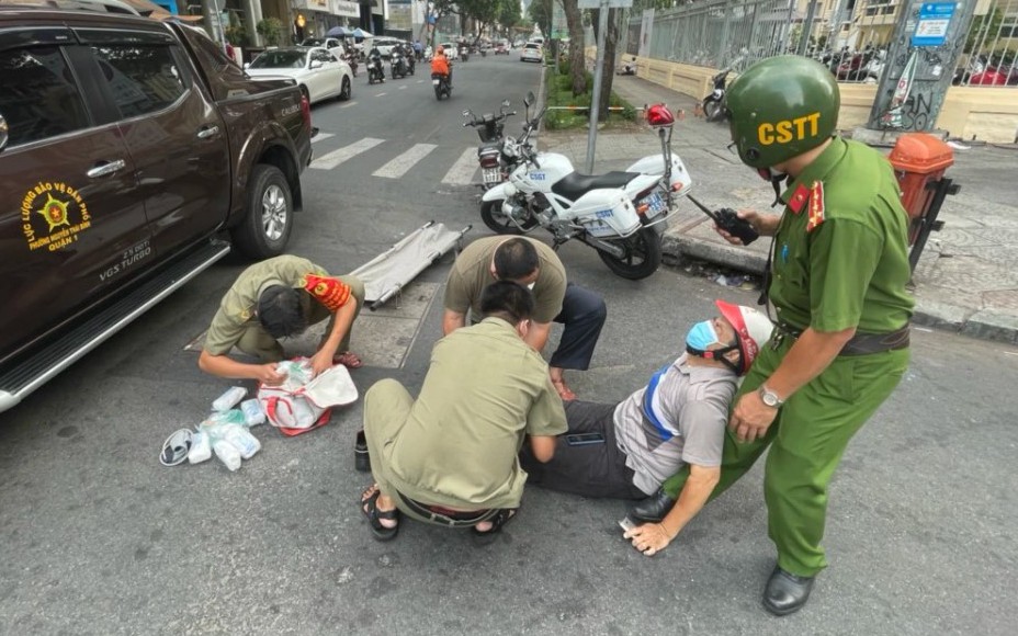 Những điều cần tr&aacute;nh khi sơ cứu cho nạn nh&acirc;n TNGT