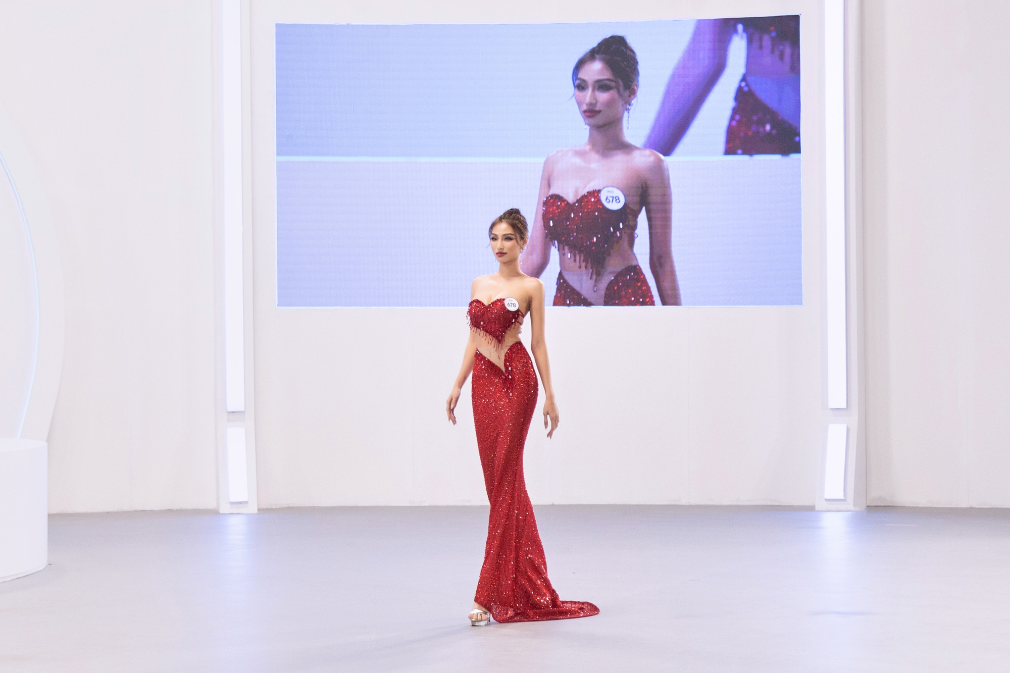 T&ocirc;i l&agrave; Hoa hậu Ho&agrave;n vũ tập 3, lộ diện khu&ocirc;n mặt mạnh nhất top 57 - Ảnh 5.