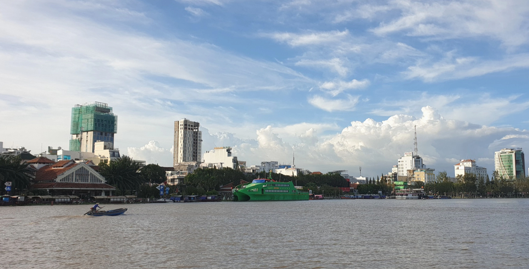 Cần Thơ: Gần15 tỷ đồng cải tạo hơn 300m bến Ninh Kiều - Ảnh 10.