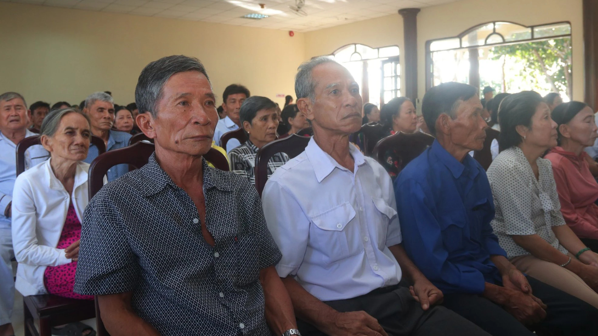 Ph&oacute; chủ tịch nước: Ph&aacute;t huy hơn nữa tinh thần tương th&acirc;n, tương &aacute;i - Ảnh 3.