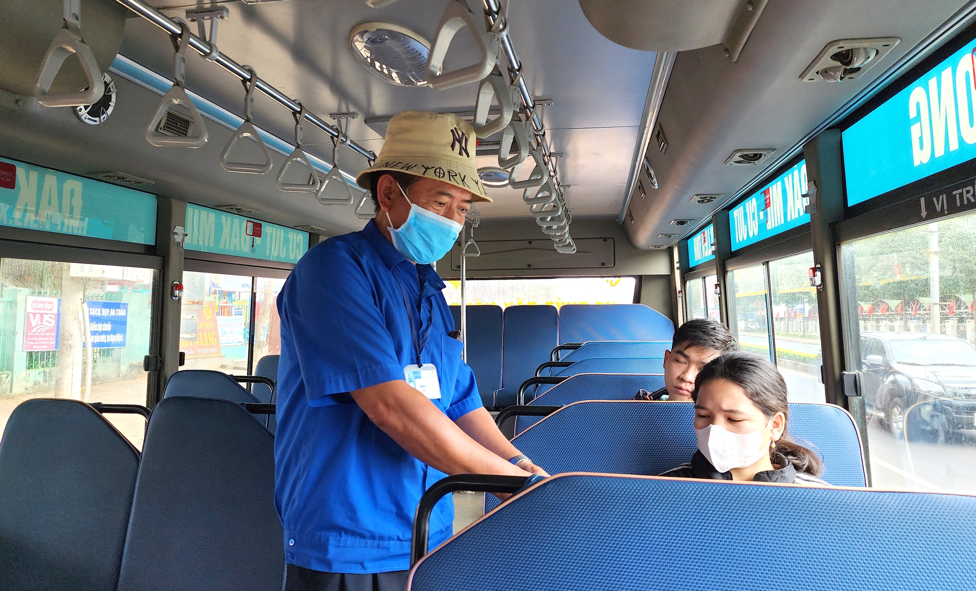 Đắk Lắk: Xe bu&yacute;t dừng chạy, cắt chuyến v&igrave; c&agrave;ng chạy c&agrave;ng lỗ - Ảnh 1.