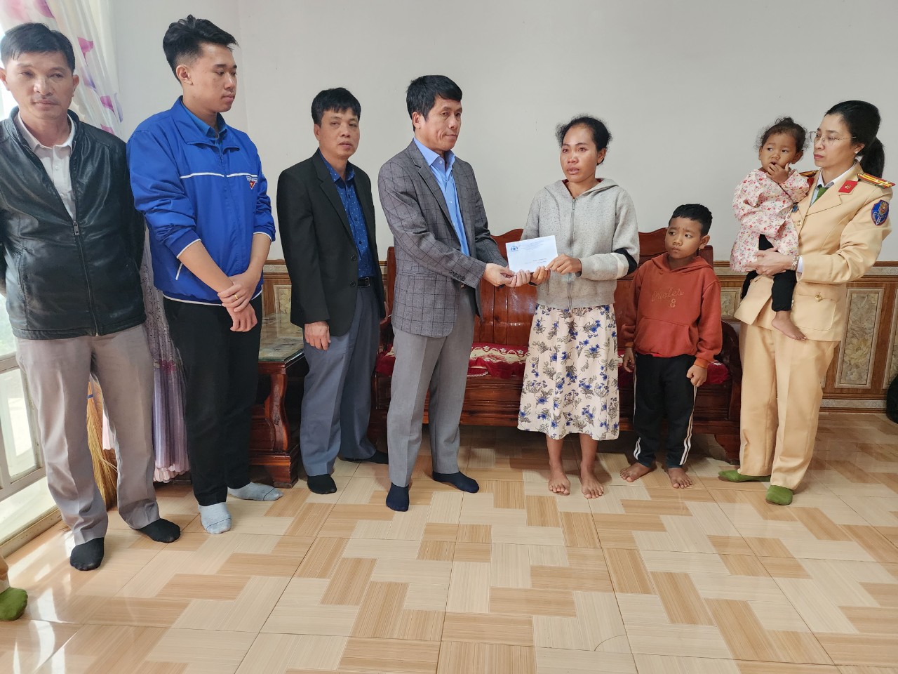 L&acirc;m Đồng kiện to&agrave;n Ban ATGT cấp tỉnh, tai nạn giao th&ocirc;ng li&ecirc;n tục giảm- Ảnh 1.