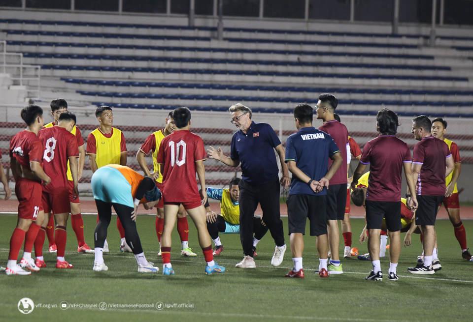 Kh&aacute;n giả nhận tin cực vui trước trận ra qu&acirc;n của tuyển Việt Nam tại v&ograve;ng loại World Cup  - Ảnh 1.