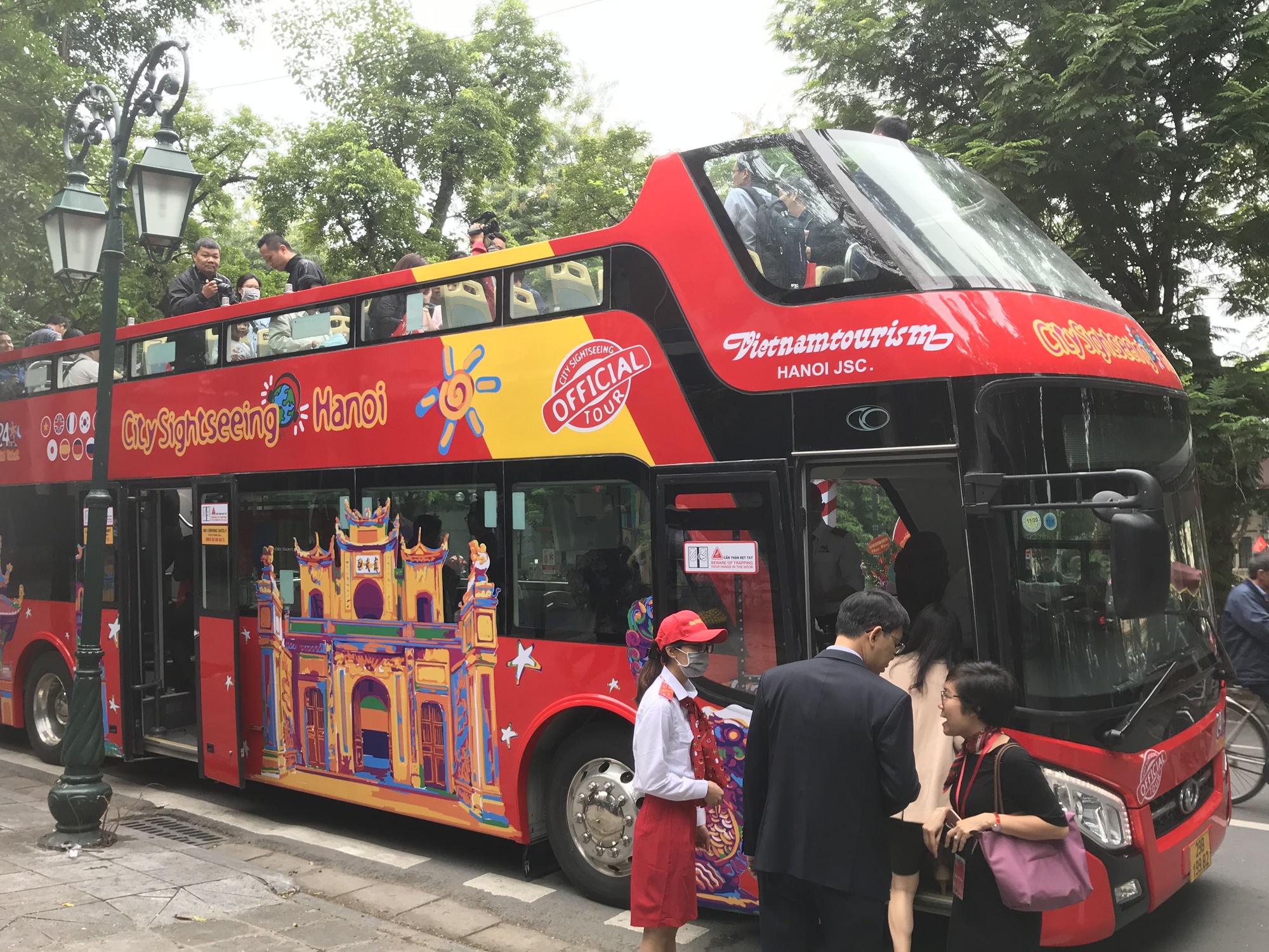 H&agrave; Nội sắp vận h&agrave;nh tuyến City Tour một tầng tho&aacute;ng n&oacute;c - Ảnh 1.