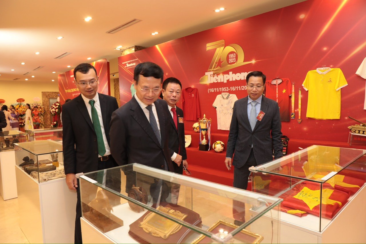 70 năm B&aacute;o Tiền Phong - Viết tiếp trang sử &ldquo;người ti&ecirc;n phong&rdquo; - Ảnh 2.