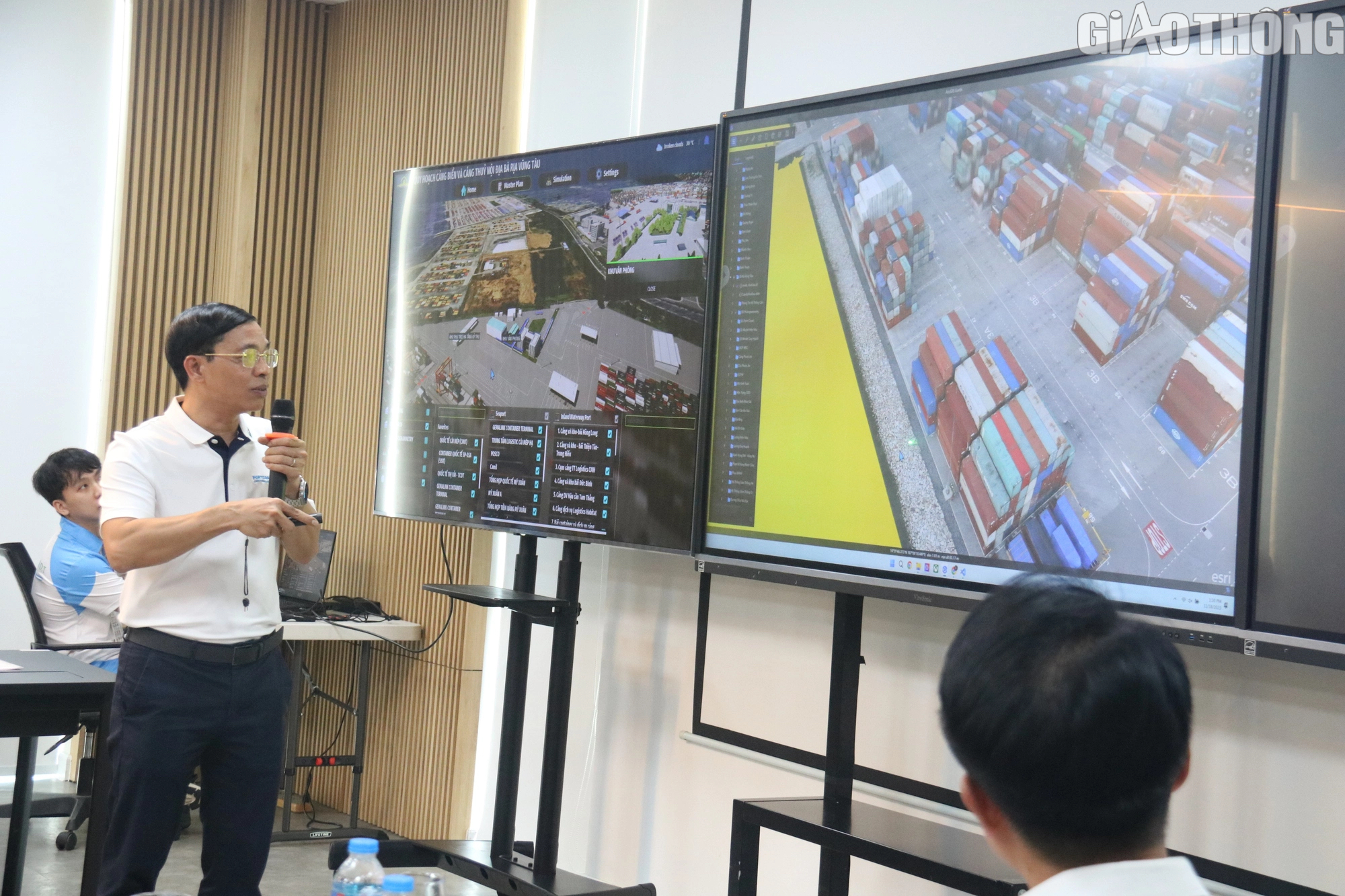 Bộ Trưởng Nguyễn Văn Thắng: Tập trung ph&aacute;t huy tiềm năng, lợi thế cảng biển - Ảnh 1.