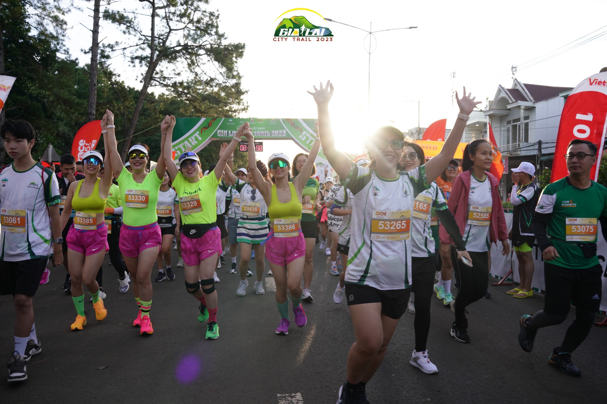 Hơn 4.000 runer tham gia giải chạy "Giấc mơ đại ng&agrave;n&rdquo; - Ảnh 2.