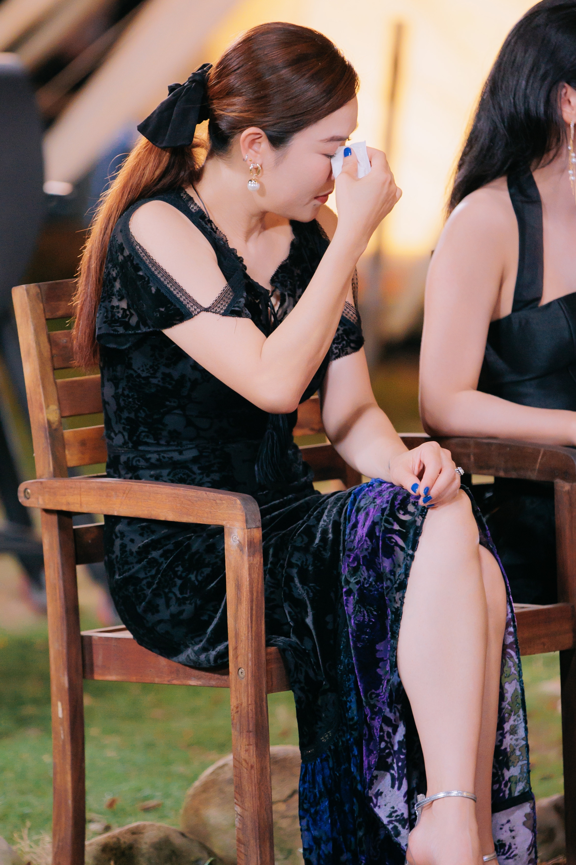 Lưu Hương Giang, V&acirc;n Hugo kể bị bắt nạt học đường, Diệp L&acirc;m Anh bị bệnh "trầm cảm cười" - Ảnh 8.