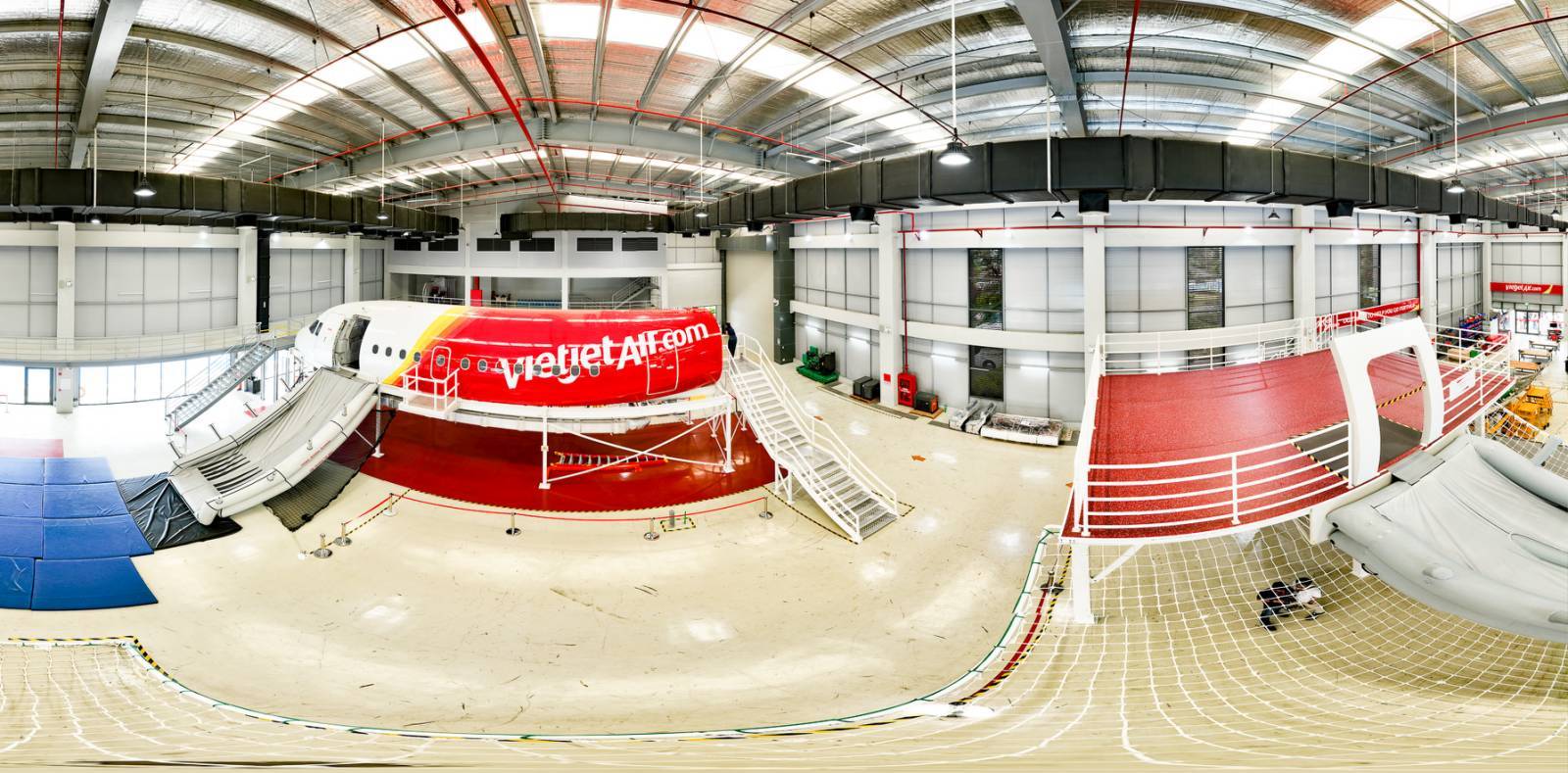 Khám phá một học viện hàng không chuẩn Châu Âu của Vietjet - Ảnh 12. Khám phá một học viện hàng không chuẩn Châu Âu của Vietjet - Ảnh 12.