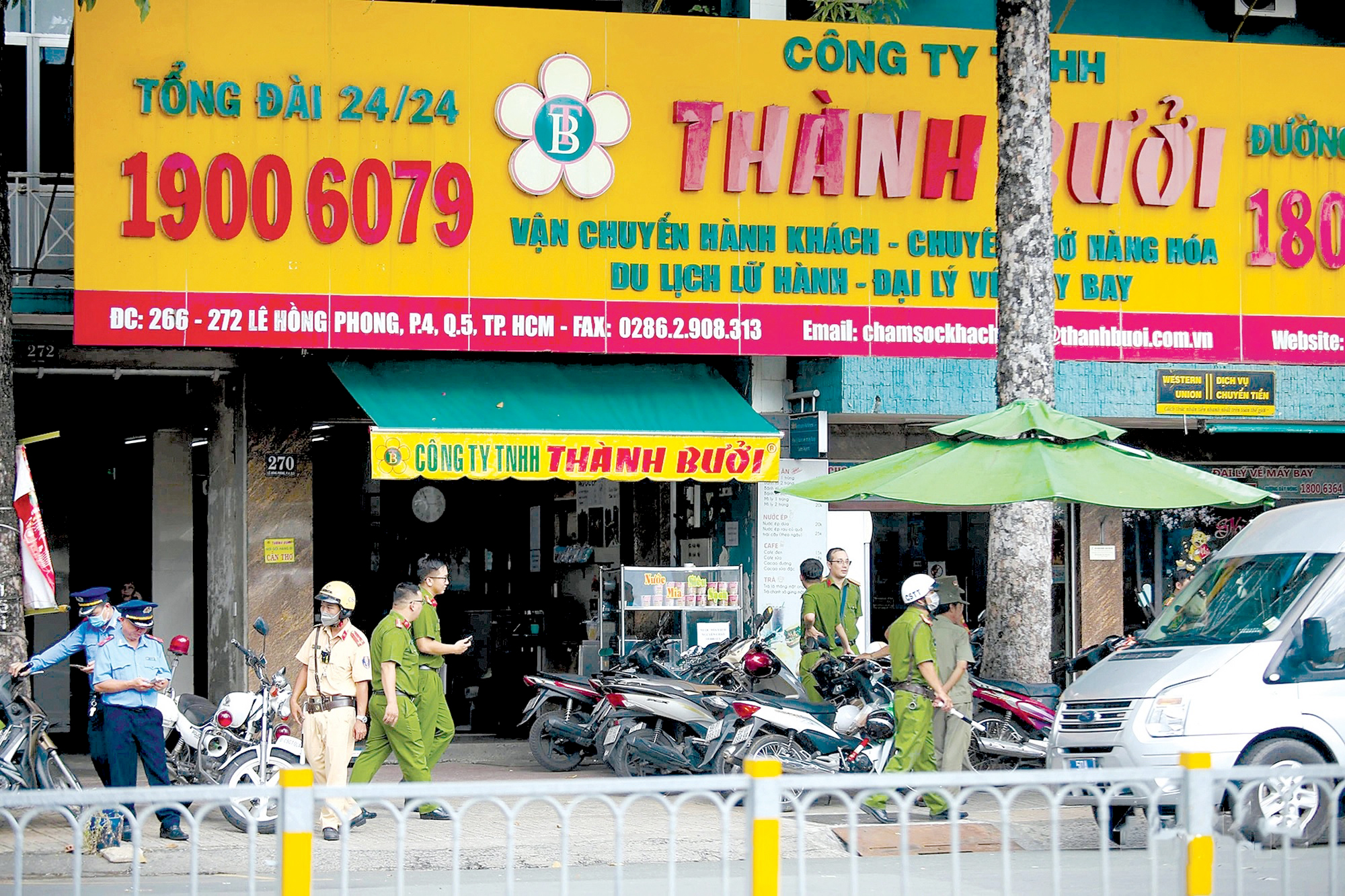 Xe tr&aacute; h&igrave;nh trốn thuế h&agrave;ng ng&agrave;n tỷ - Ảnh 3.