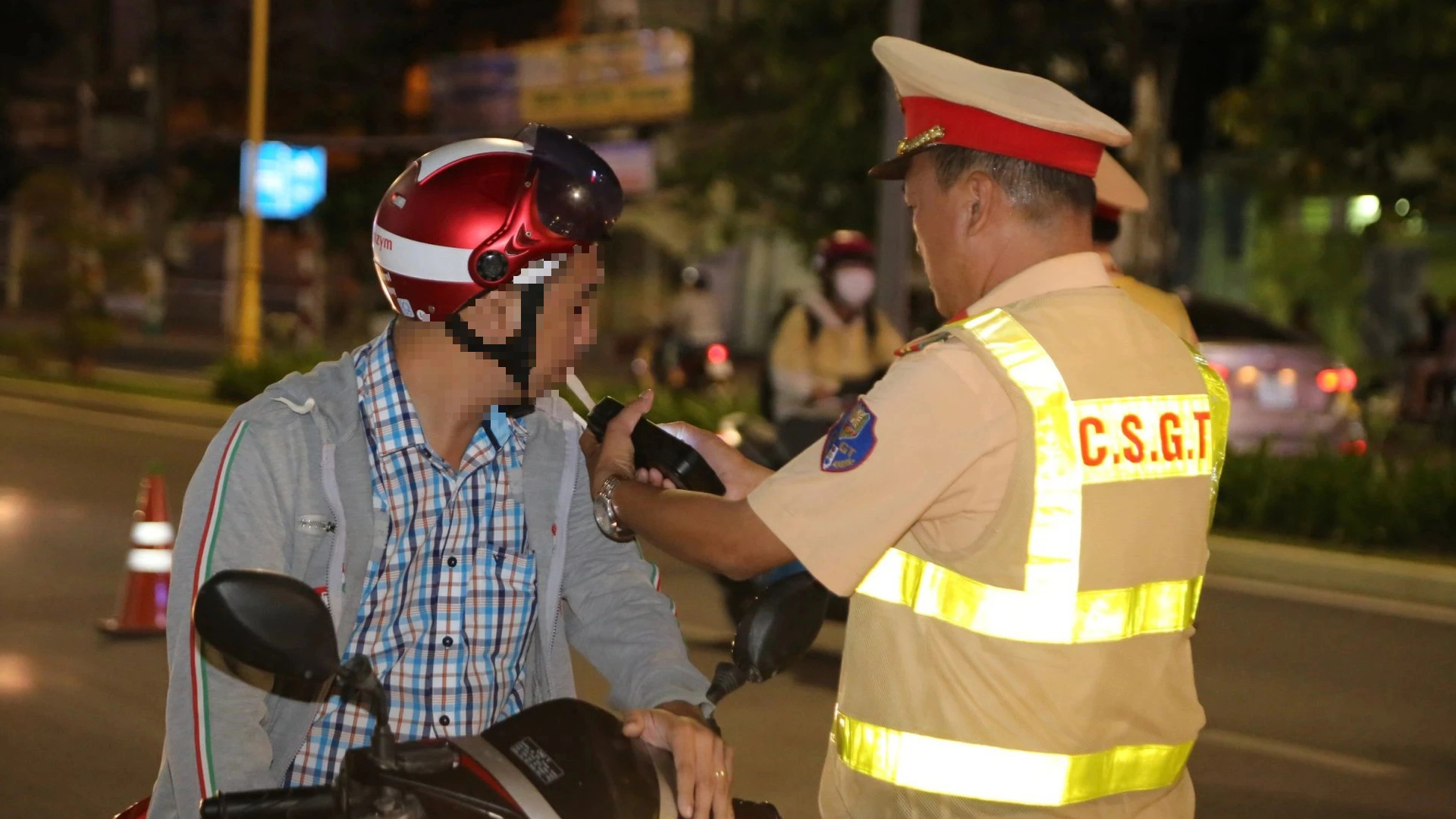Sóc Trăng: Triển khai xử lý vi phạm giao thông qua giám sát hành trình - Ảnh 2.