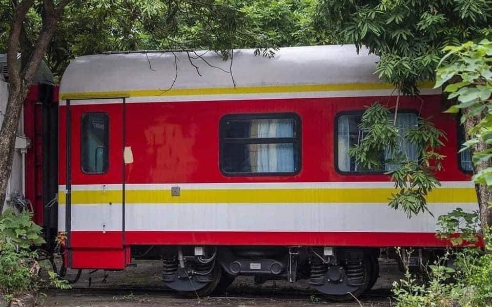 V&igrave; sao 13 toa t&agrave;u của Trung Quốc 'đắp chiếu' tại nh&agrave; m&aacute;y Xe lửa Gia L&acirc;m?