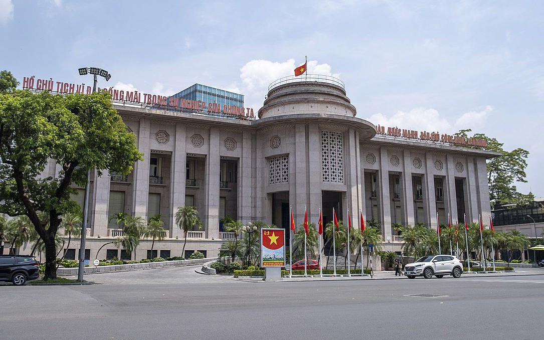 'Ng&acirc;n h&agrave;ng Nh&agrave; nước phản ứng chậm, thanh tra gi&aacute;m s&aacute;t yếu k&eacute;m'