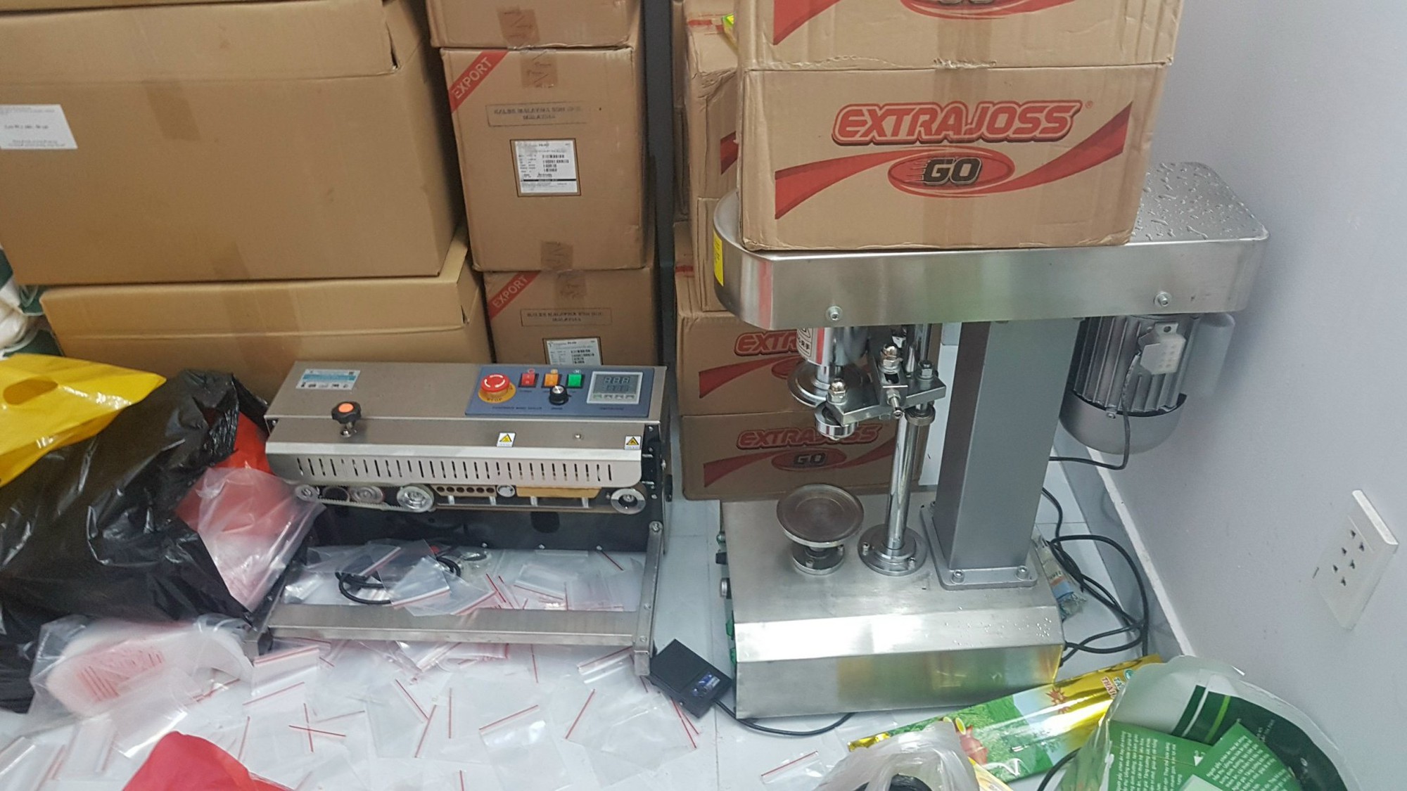 Nữ DJ cầm đầu nh&oacute;m sản xuất hơn 750kg ma t&uacute;y - Ảnh 3.