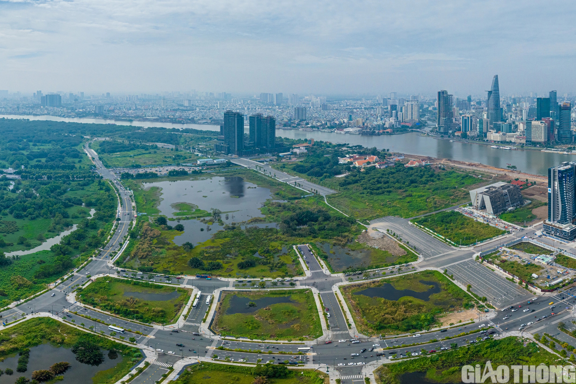 Hiện trạng hạ tầng khu đ&ocirc; thị Thủ Thi&ecirc;m sau nhiều năm x&acirc;y dựng - Ảnh 2.