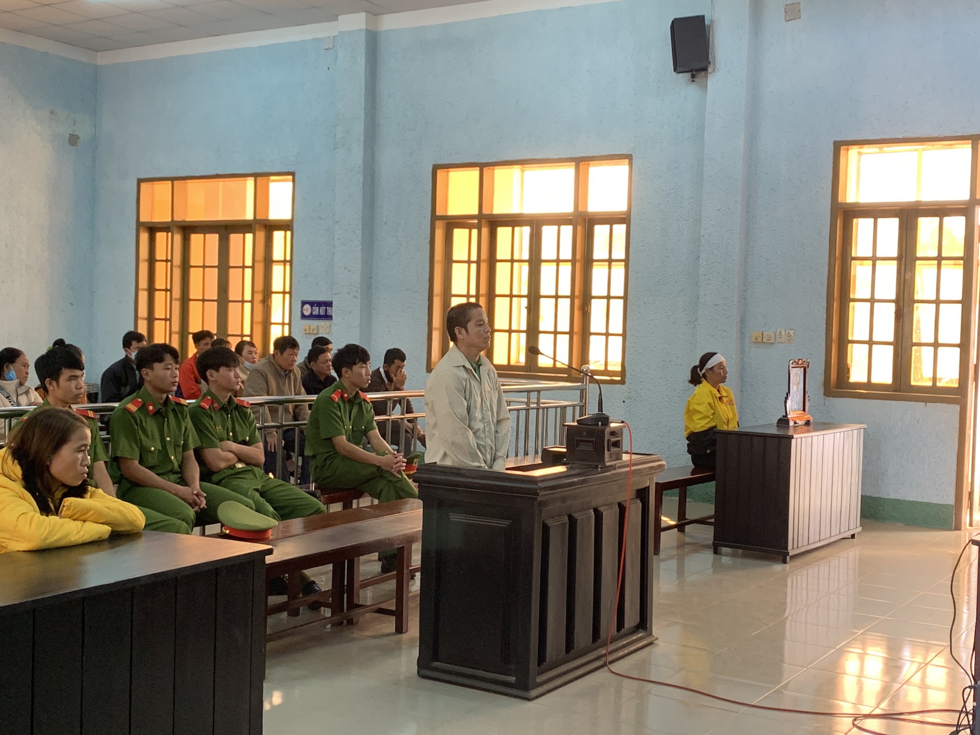 L&atilde;nh &aacute;n 16 năm t&ugrave; chỉ v&igrave; say rượu g&acirc;y sự vụn vặt - Ảnh 1.