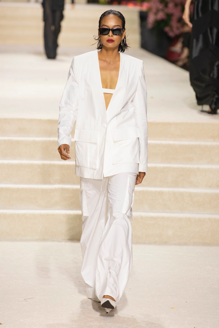 Công Trí: Khi nghệ thuật đạt ngưỡng xa xỉ - Ảnh 4. Công Trí: Khi nghệ thuật đạt ngưỡng xa xỉ - Ảnh 4.