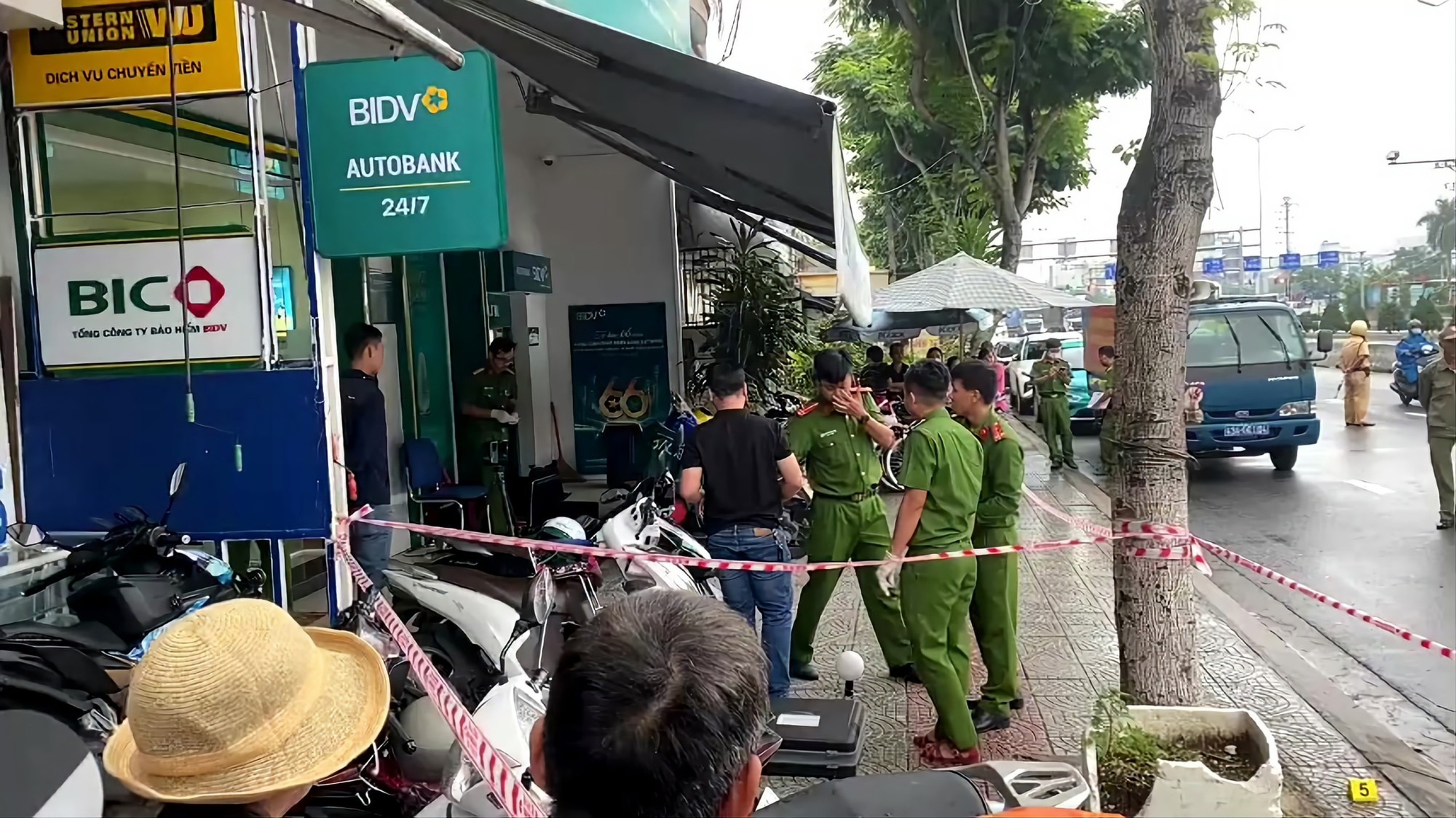 'Tội phạm cướp ng&acirc;n h&agrave;ng kh&ocirc;ng ai bỏ trốn được l&acirc;u' - Ảnh 1.