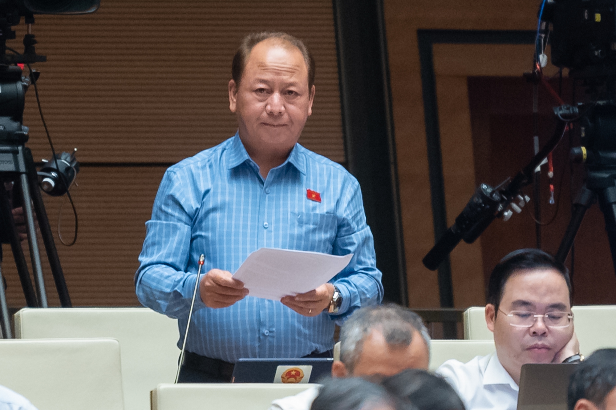 Quy định r&uacute;t bảo hiểm x&atilde; hội 1 lần l&agrave;m "n&oacute;ng" nghị trường - Ảnh 2.