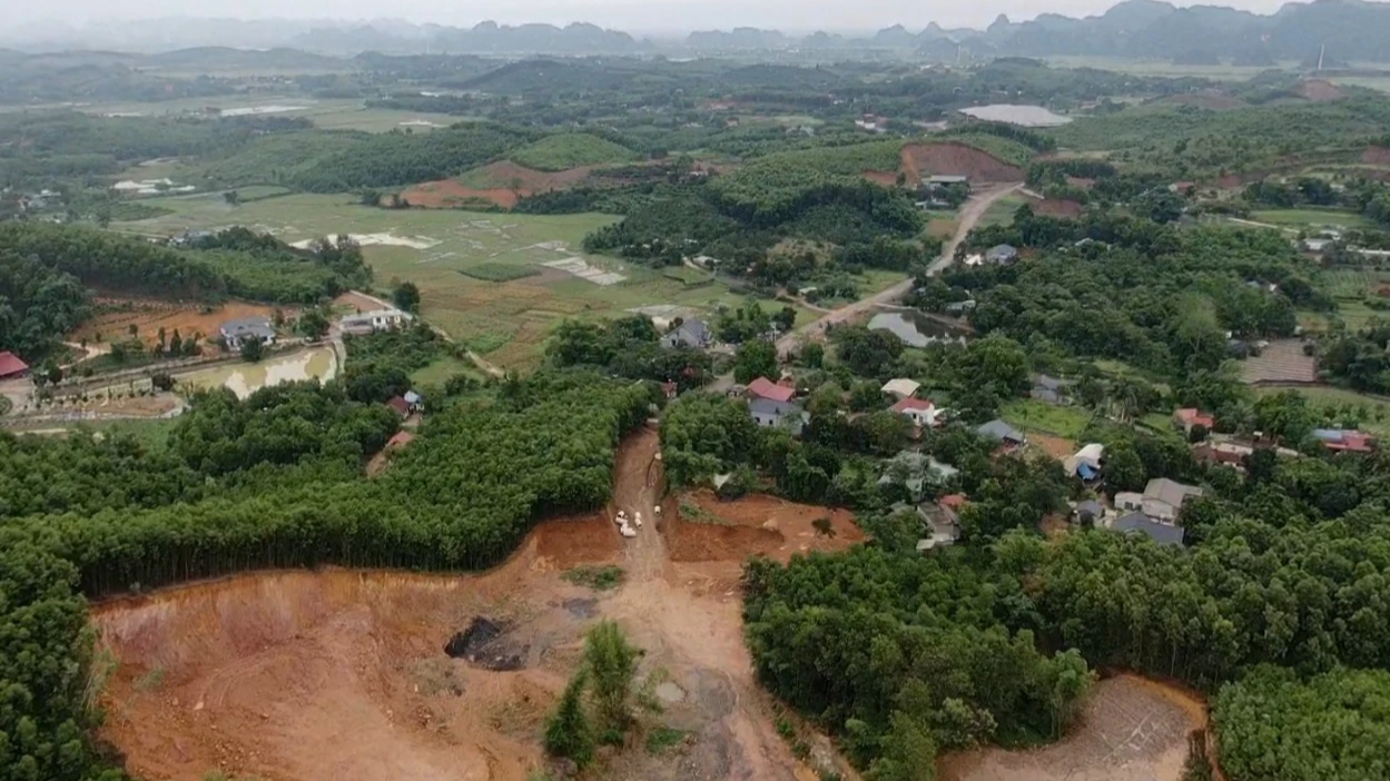 Ho&agrave; B&igrave;nh: Vướng 300m đất của 7 hộ d&acirc;n, dự &aacute;n 80 tỷ chậm tiến độ - Ảnh 1.