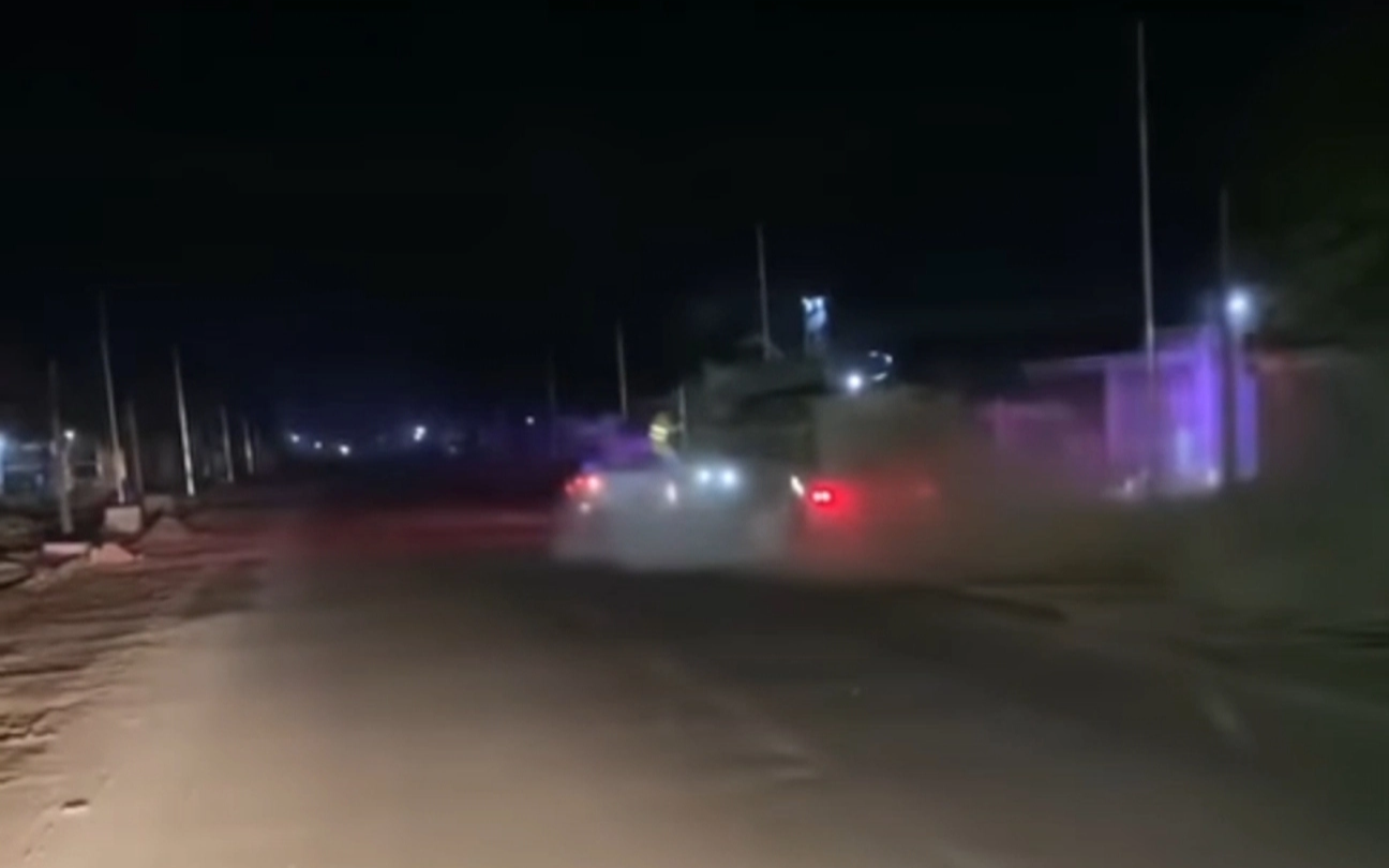 Bị kiểm tra, tài xế xe tải tông xe CSGT rồi bỏ chạy