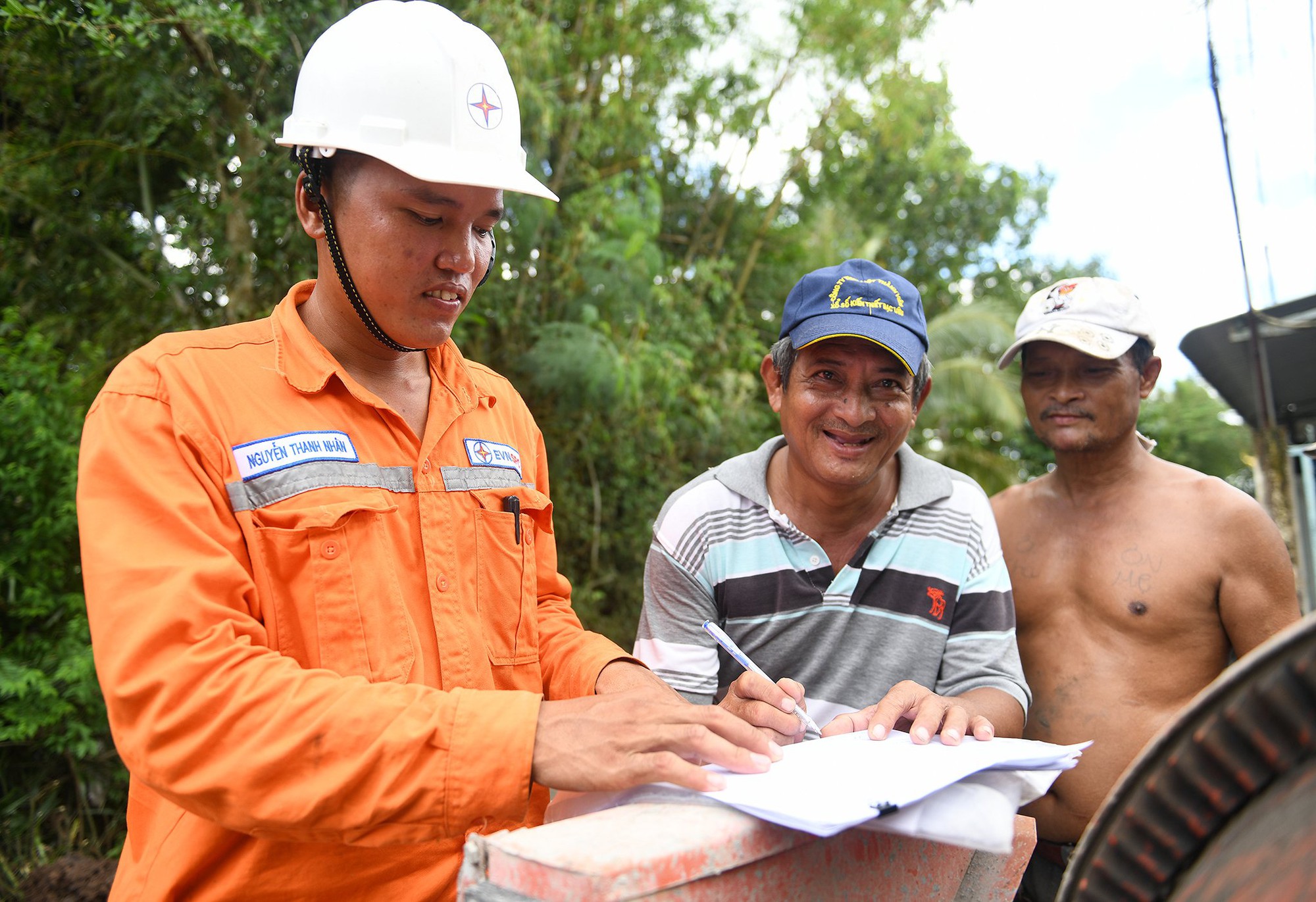 EVNSPC: Hơn 21% kh&aacute;ch h&agrave;ng mua điện dưới gi&aacute; b&igrave;nh qu&acirc;n sau điều chỉnh - Ảnh 1.