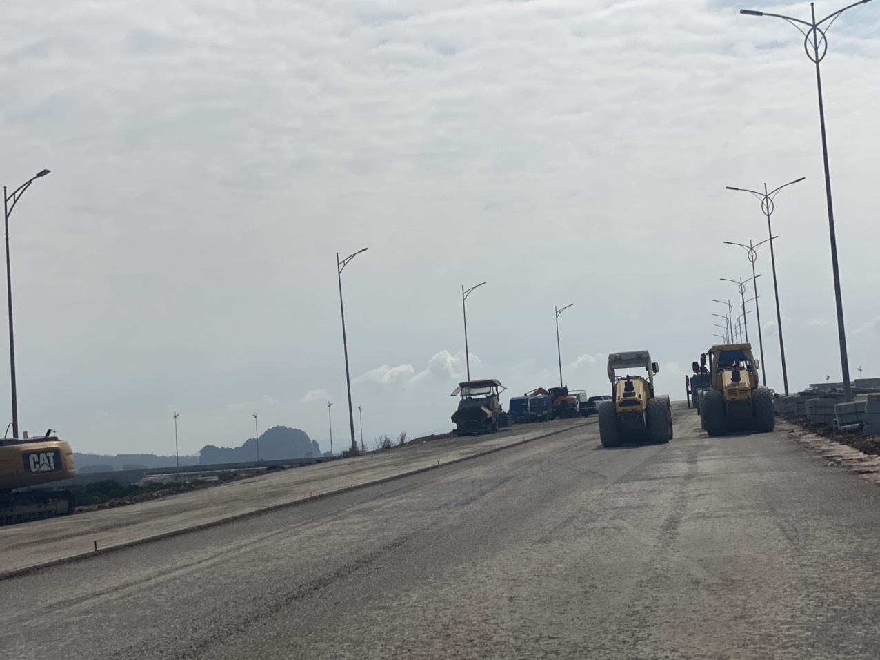 Quảng Ninh: v&igrave; sao dự &aacute;n n&uacute;t giao Hạ Long Xanh gần 1.500 tỷ đồng li&ecirc;n tục lỡ hẹn? - Ảnh 2.