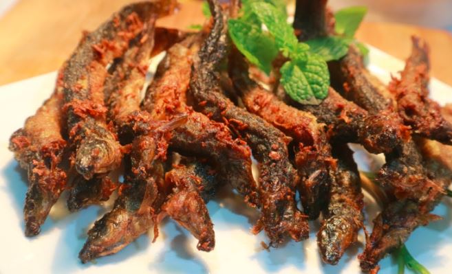 Lo&agrave;i c&aacute; quen thuộc lại l&agrave; "nh&acirc;n s&acirc;m dưới nước", m&oacute;n ăn cực tốt cho nam giới - Ảnh 4.