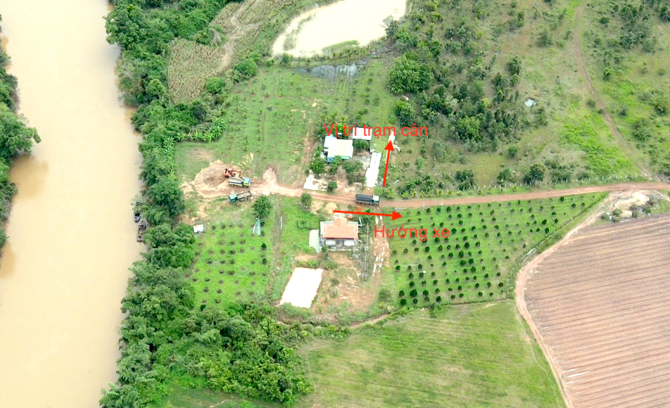 Nhiều vi phạm khai thác cát trên sông Ea H'leo: Chỉ đạo xác minh, xử lý - Ảnh 3. Nhiều vi phạm khai thác cát trên sông Ea H'leo: Chỉ đạo xác minh, xử lý - Ảnh 3.