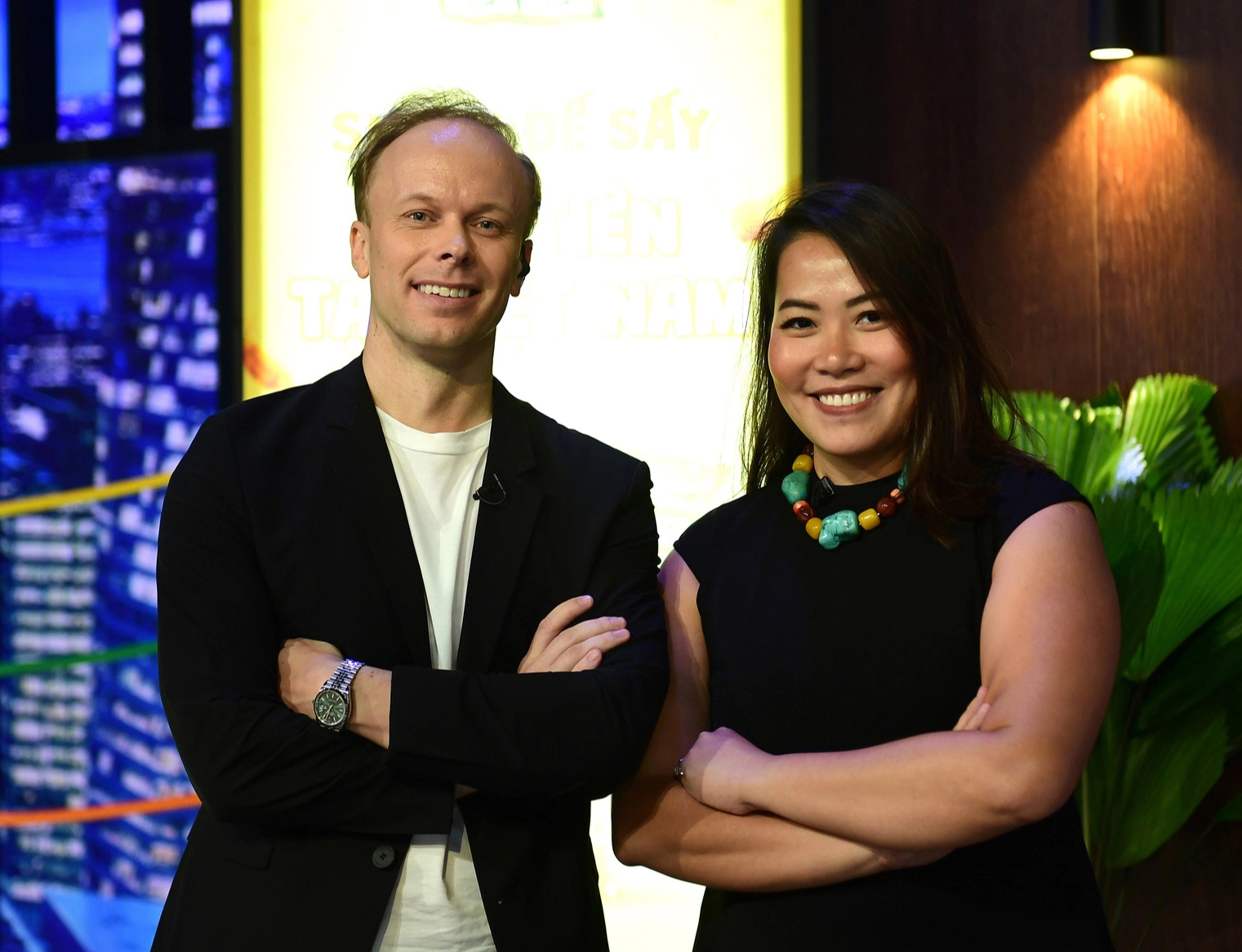 Shark Tank tập 9: Shark Tuệ Lâm và Erik "chốt deal" với 2 anh em Quán quân Techfest - Ảnh 5. Shark Tank tập 9: Shark Tuệ Lâm và Erik "chốt deal" với 2 anh em Quán quân Techfest - Ảnh 5.