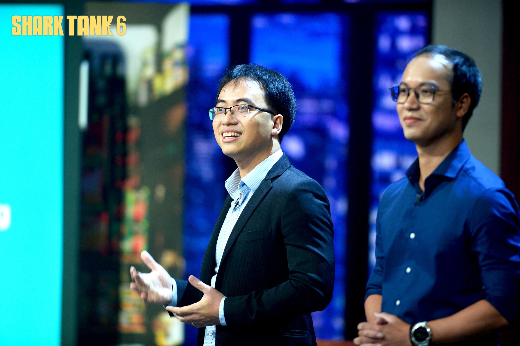 Shark Tank tập 9: Shark Tuệ Lâm và Erik "chốt deal" với 2 anh em Quán quân Techfest - Ảnh 2. Shark Tank tập 9: Shark Tuệ Lâm và Erik "chốt deal" với 2 anh em Quán quân Techfest - Ảnh 2.