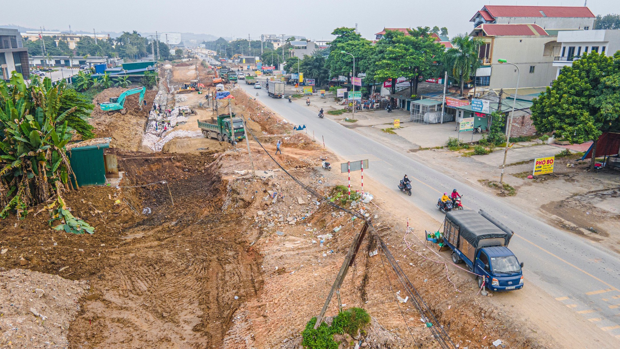 Đường QL6 đoạn Xu&acirc;n Mai - Ba La đang thi c&ocirc;ng tới đ&acirc;u? - Ảnh 2.