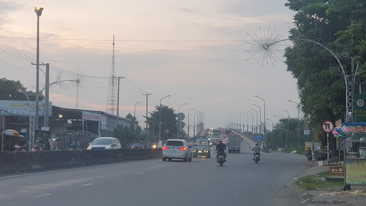 Cửa ng&otilde; ph&iacute;a nam v&agrave;o Cần Thơ ngập s&acirc;u khi triều cường đạt đỉnh bao giờ được n&acirc;ng cấp? - Ảnh 2.