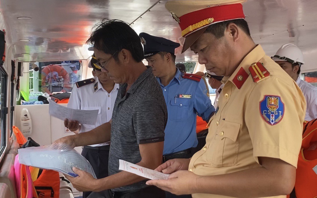 Xử nghi&ecirc;m phương tiện, cảng, bến thủy vi phạm