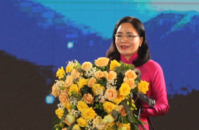 Cận cảnh lễ khai mạc Ng&agrave;y hội Văn h&oacute;a c&aacute;c d&acirc;n tộc c&oacute; số d&acirc;n dưới 10.000 người lần thứ I - Ảnh 1.