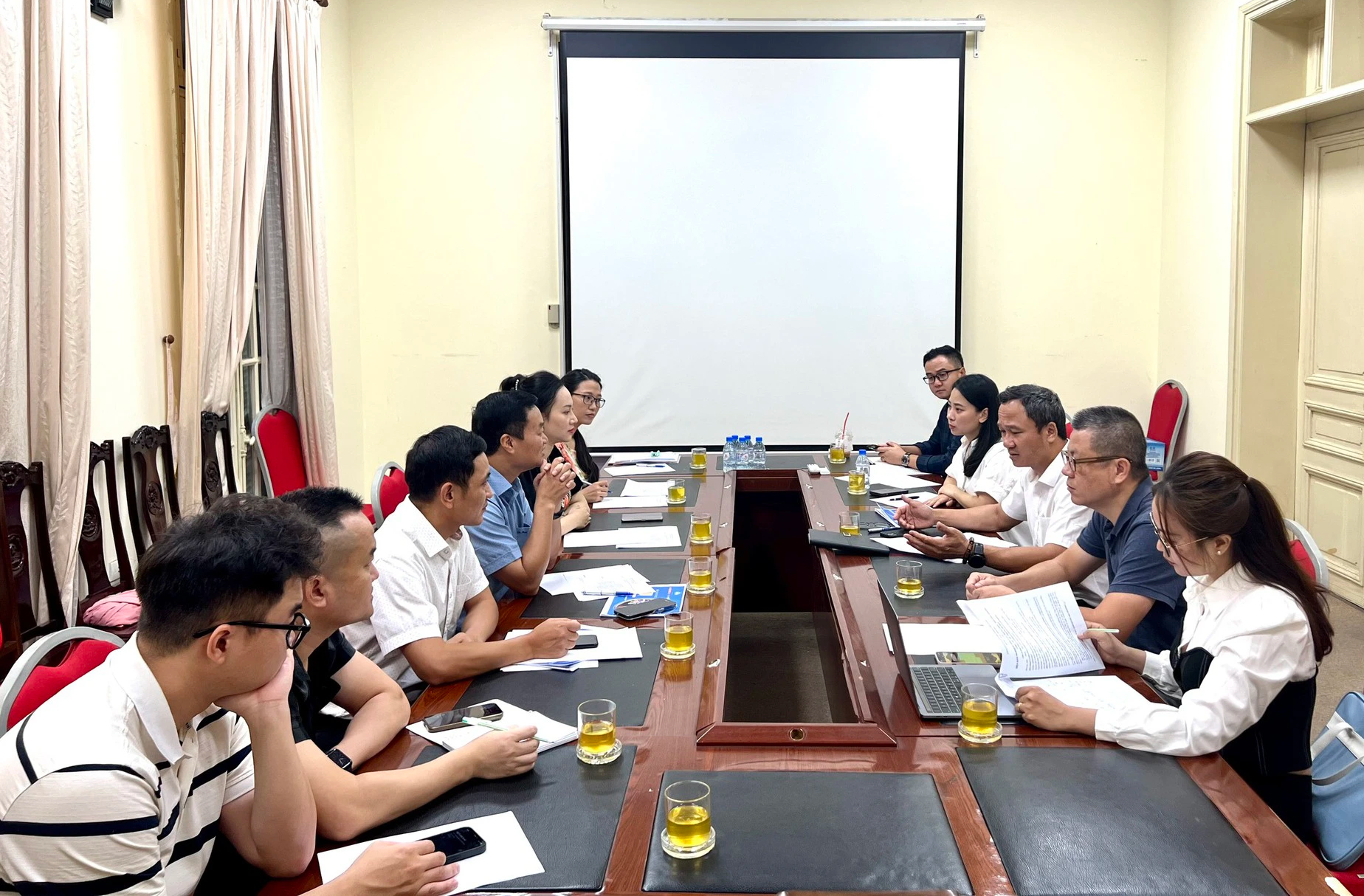 Gia hạn thời gian nhận hồ sơ tham dự Giải “Vô lăng vàng 2023” - Ảnh 1. Gia hạn thời gian nhận hồ sơ tham dự Giải “Vô lăng vàng 2023” - Ảnh 1.