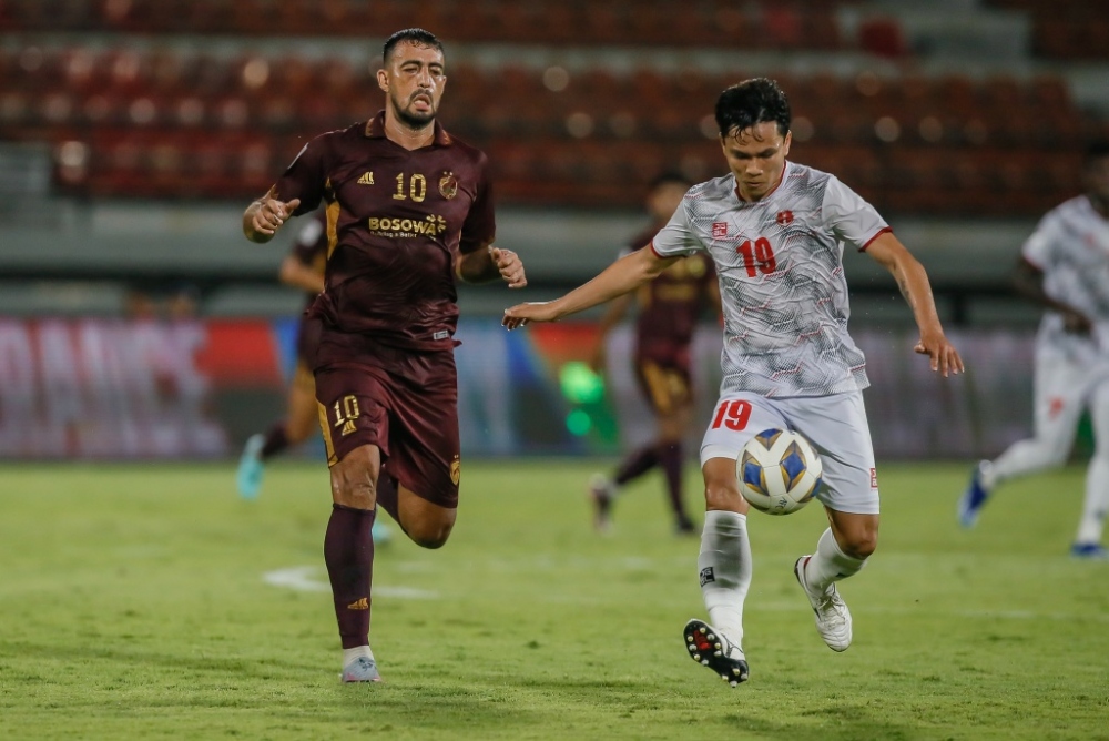 AFC Cup: Hải Ph&ograve;ng đ&aacute;nh rơi chiến thắng trước đội b&oacute;ng Indonesia bởi si&ecirc;u phẩm đ&aacute; phạt  - Ảnh 1.