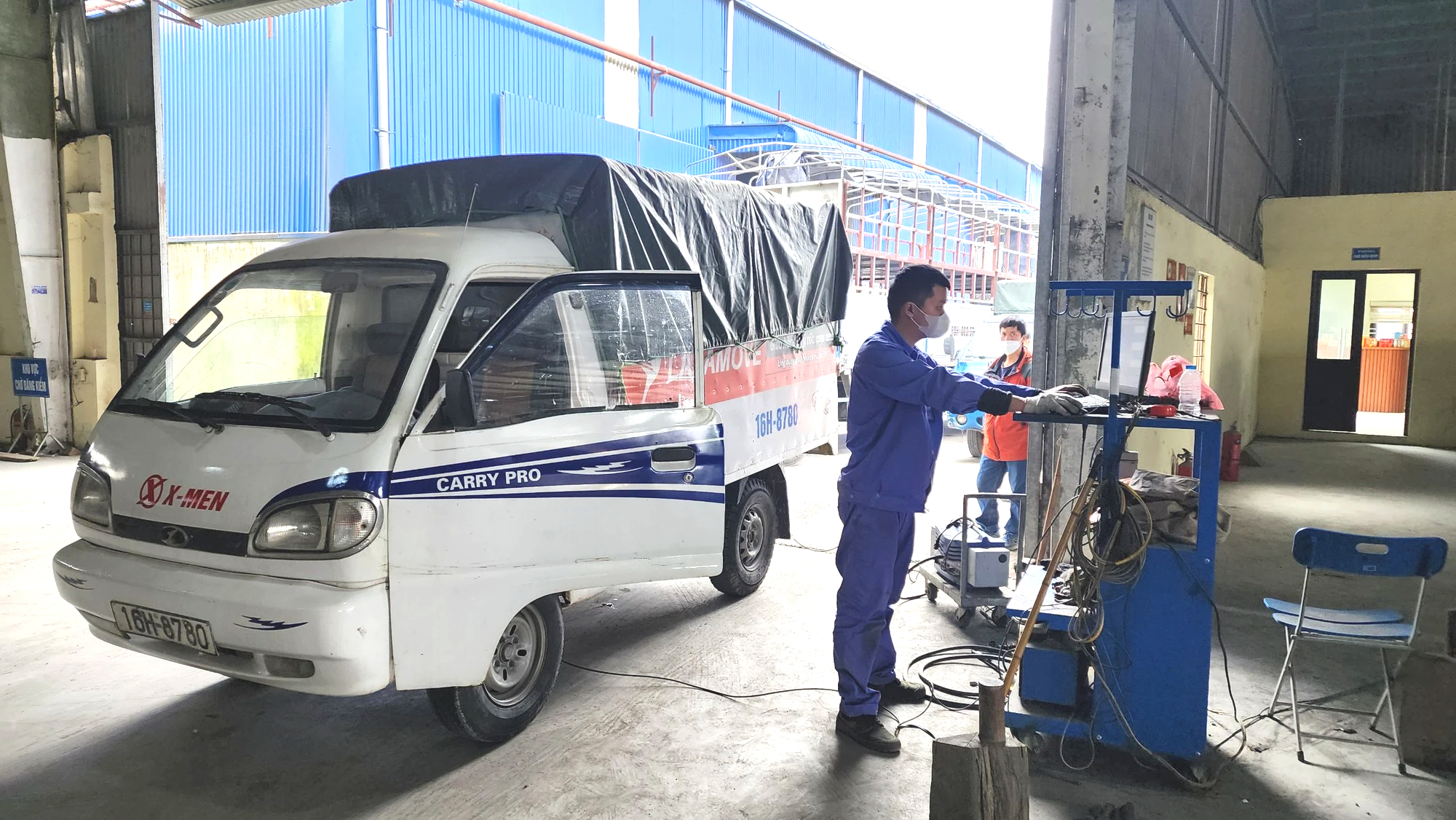 Thiết bị phân tích khí xả trong kiểm định xe cần đáp ứng yêu cầu kỹ thuật nào? - Ảnh 1. Thiết bị phân tích khí xả trong kiểm định xe cần đáp ứng yêu cầu kỹ thuật nào? - Ảnh 1.