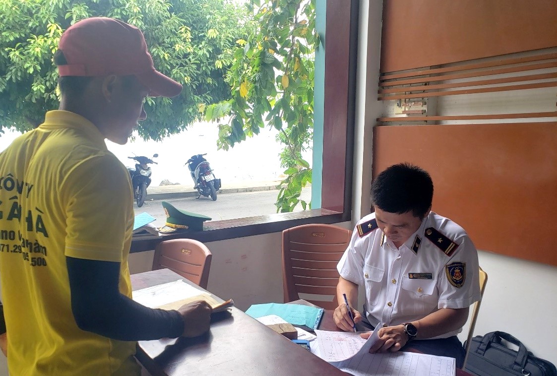 Siết chất lượng đ&agrave;o tạo, cấp chứng chỉ thuyền vi&ecirc;n, người l&aacute;i phương tiện thủy - Ảnh 2.