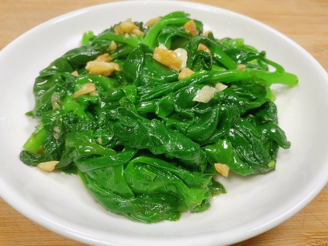 Loại rau selen gấp 30 lần h&agrave;nh t&acirc;y, ăn thường xuy&ecirc;n quanh năm &iacute;t ốm đau, trộn salad nh&igrave;n l&agrave; muốn ăn - Ảnh 6.