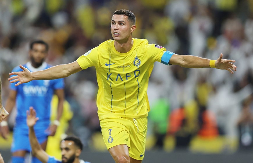 Ronaldo bị kiện v&agrave; đ&ograve;i bồi thường hơn 23 ngh&igrave;n tỷ đồng do quảng c&aacute;o cho s&agrave;n tiền ảo  - Ảnh 1.