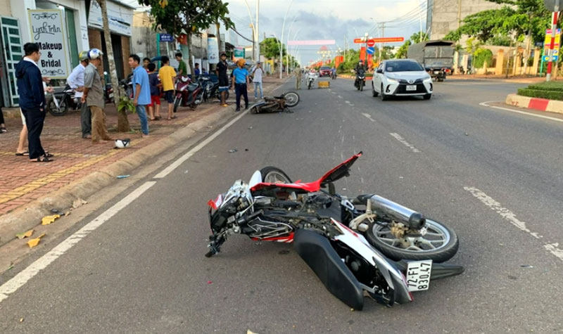 Tin tức tai nạn giao th&ocirc;ng mới nhất ng&agrave;y h&ocirc;m nay 7/11/2023 - Ảnh 1.