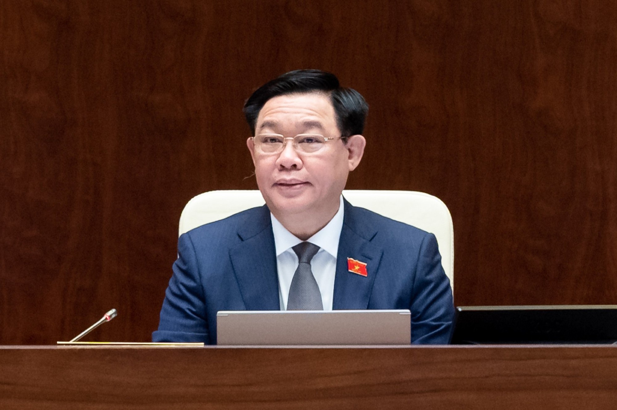 Chủ tịch Quốc hội: H&agrave;ng trăm ngh&igrave;n tỷ chi lương, chi cho gi&aacute;o dục đều l&agrave; chi thường xuy&ecirc;n - Ảnh 4.